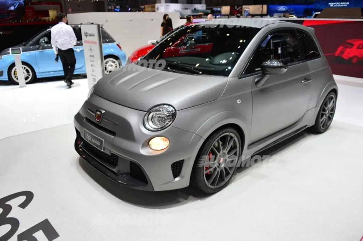 Abarth al Salone di Ginevra 2014 (3)