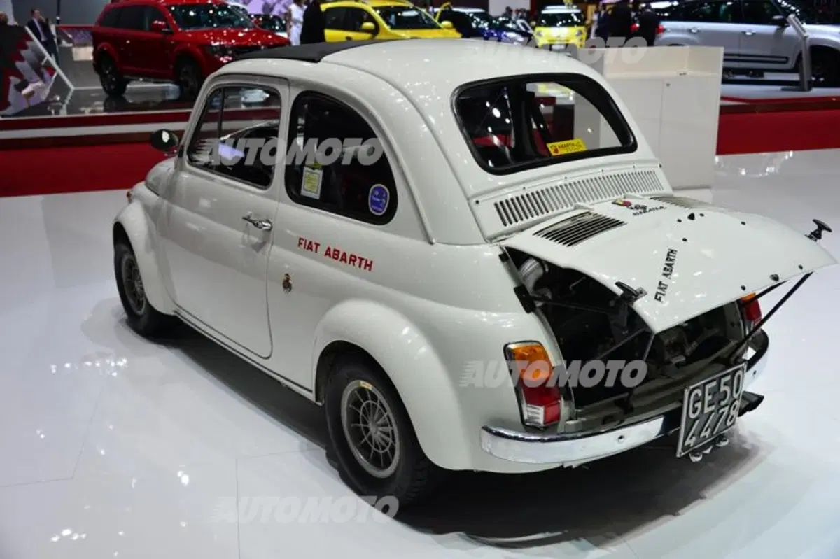 Abarth al Salone di Ginevra 2014 (10)