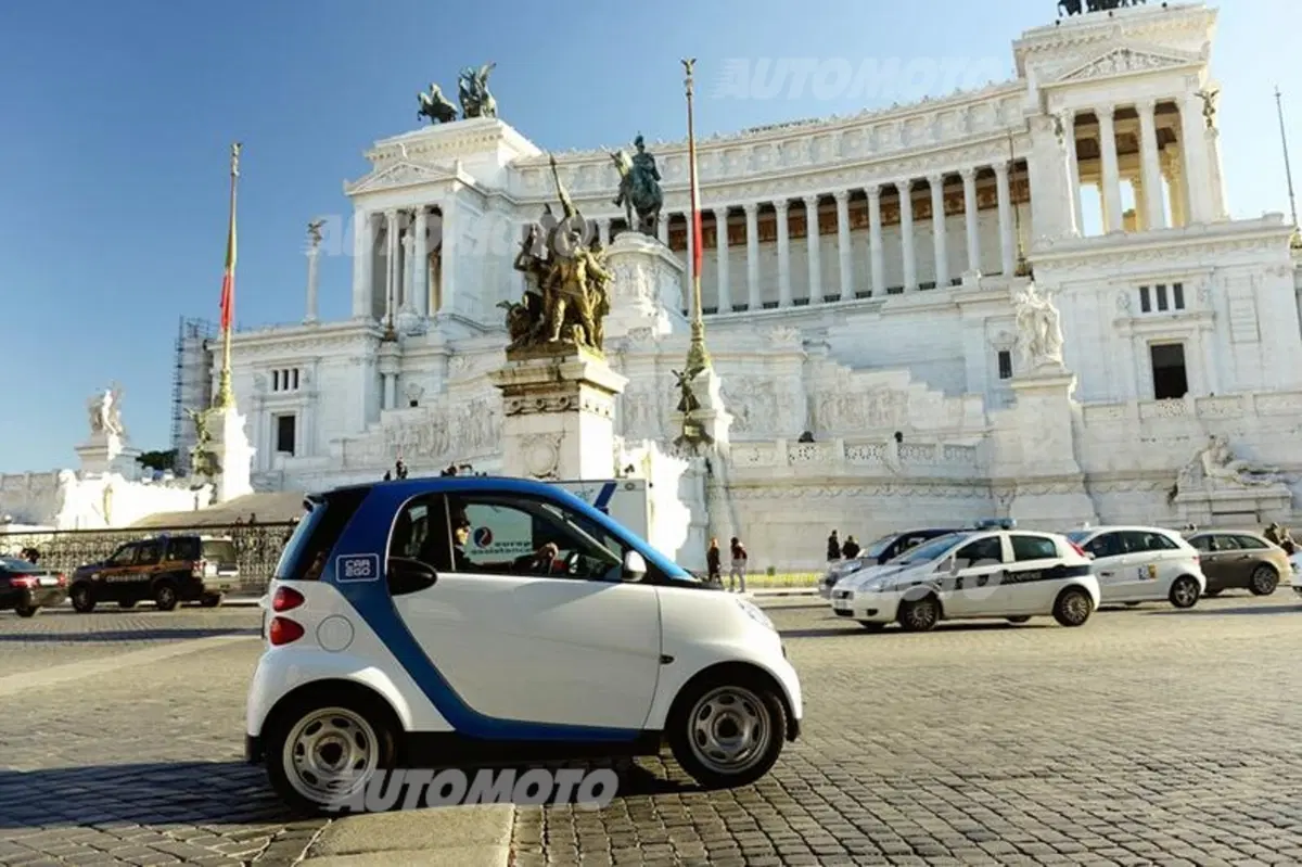 Roma: dal 15 marzo car2go sarà anche nella Capitale