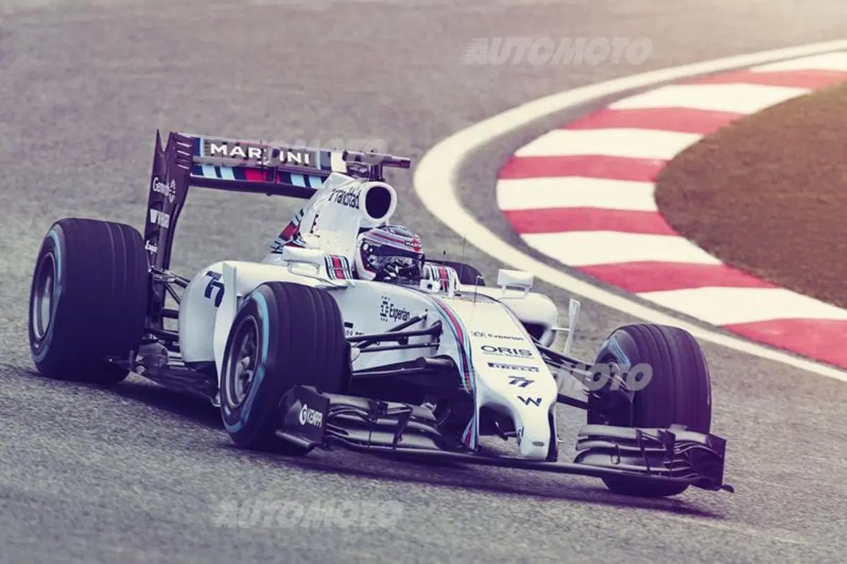 Williams: sulla FW36 un logo per commemorare Ayrton Senna (3)