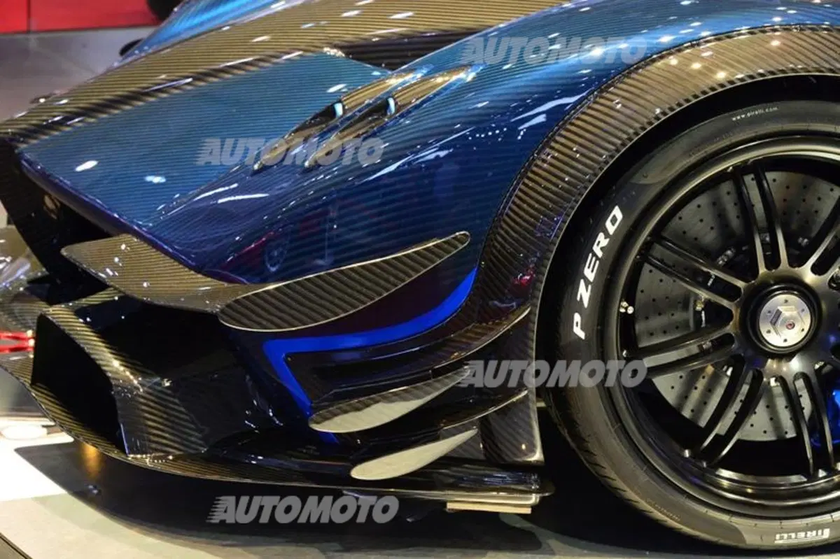 Pagani al Salone di Ginevra 2014 (27)