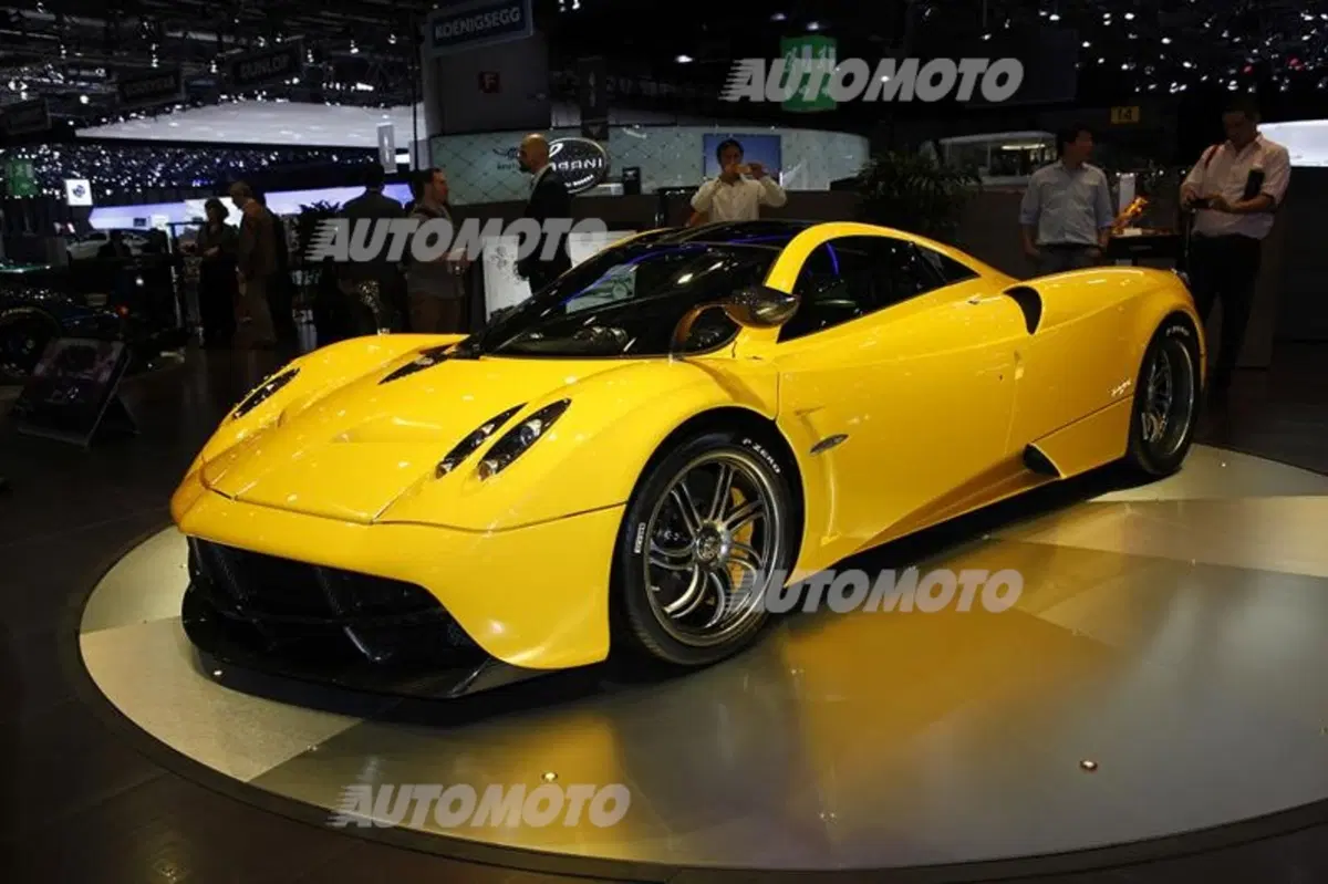 Pagani al Salone di Ginevra 2014 (32)