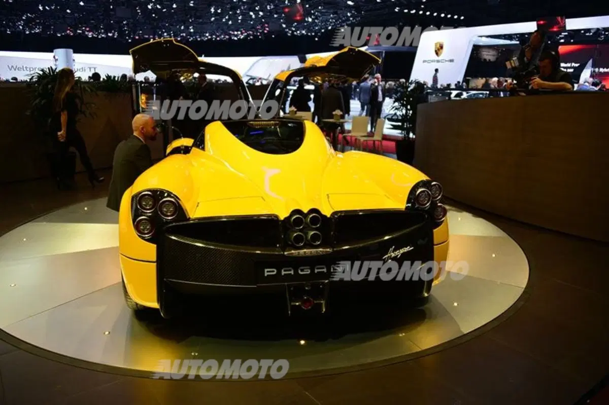 Pagani al Salone di Ginevra 2014 (36)