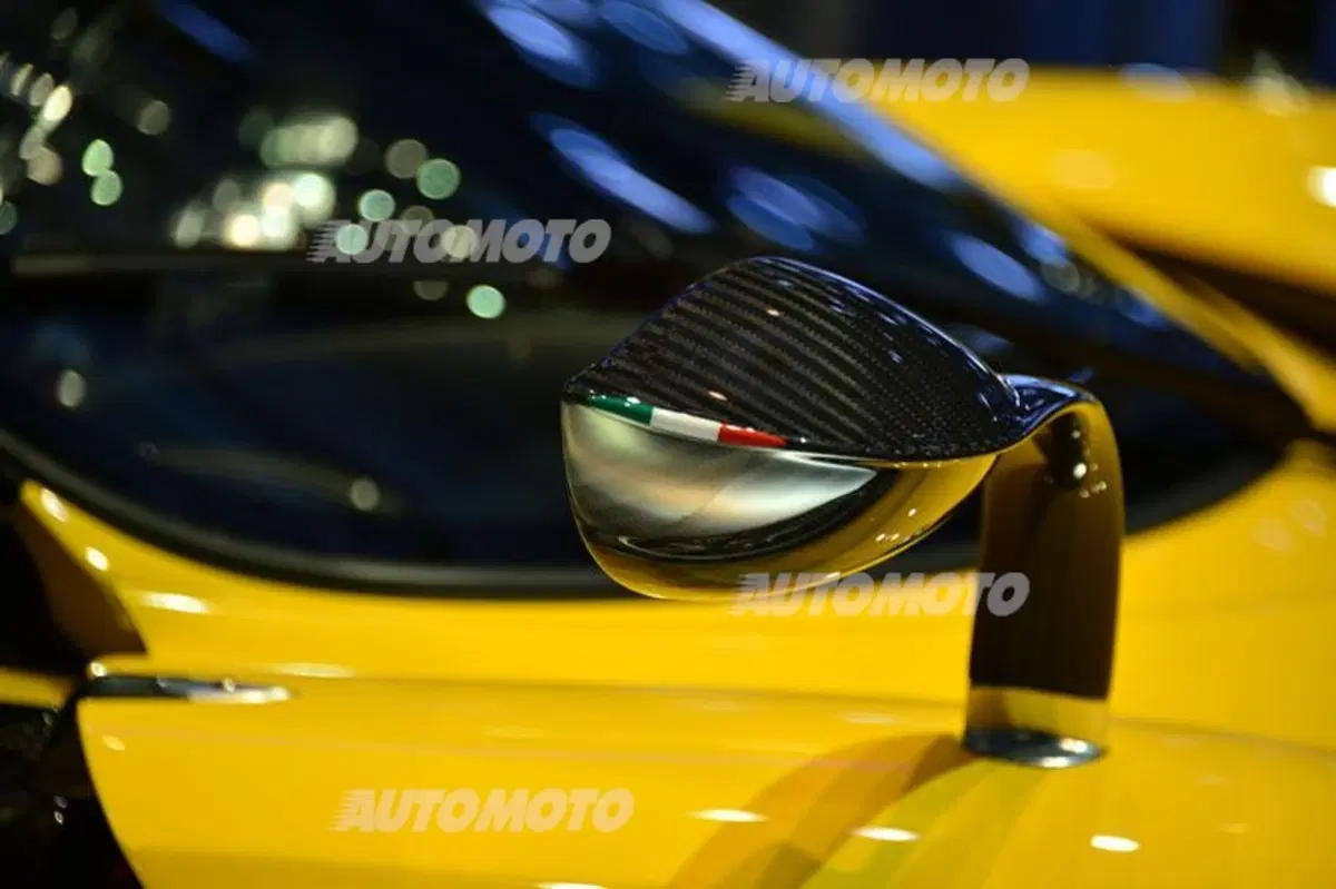 Pagani al Salone di Ginevra 2014 (42)