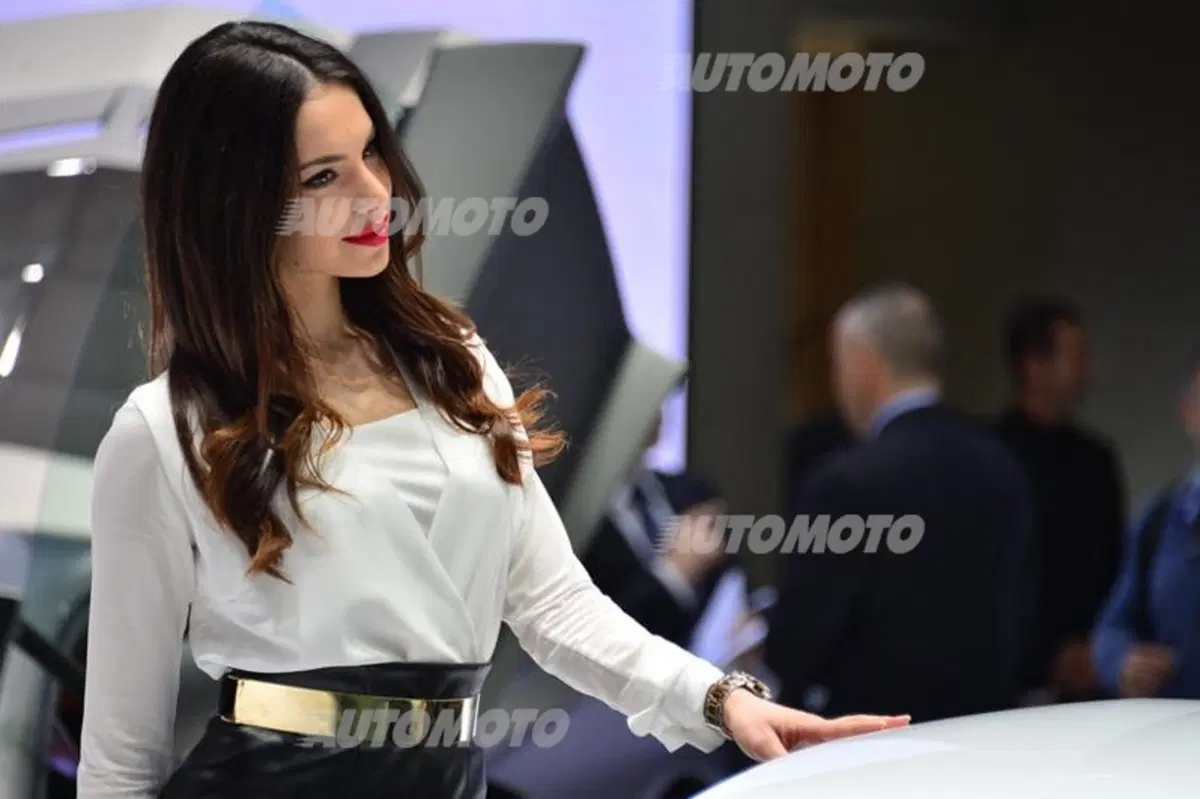 iLike@Salone di Ginevra 2014: ecco le ragazze che hanno vinto (7)