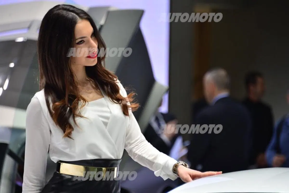 iLike@Salone di Ginevra 2014: ecco le ragazze che hanno vinto (12)