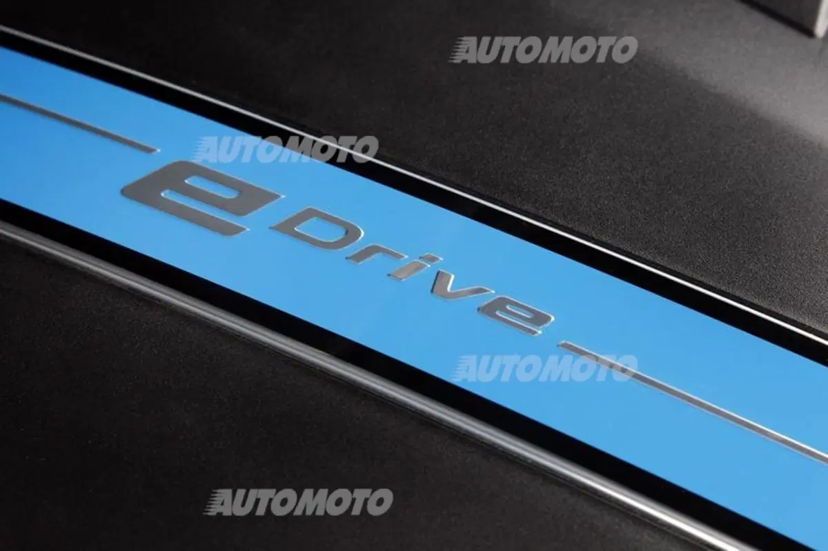 BMW Concept X5 eDrive (26)