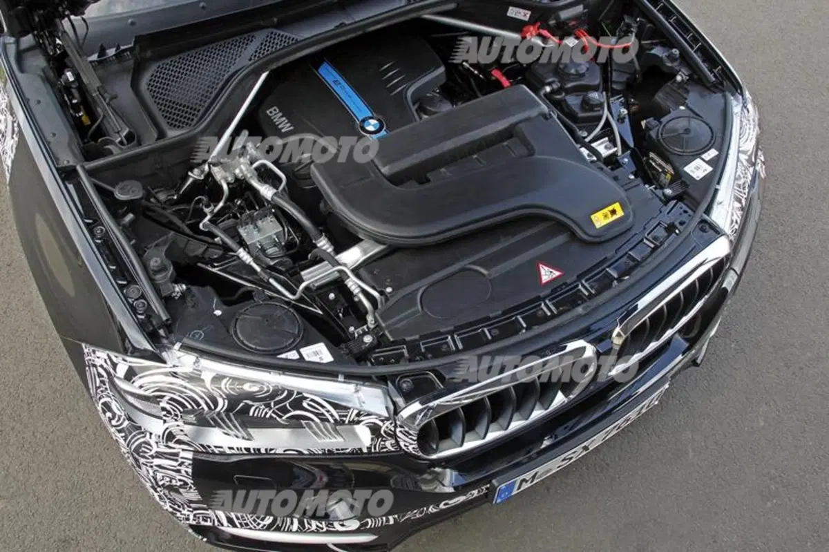BMW Concept X5 eDrive (30)