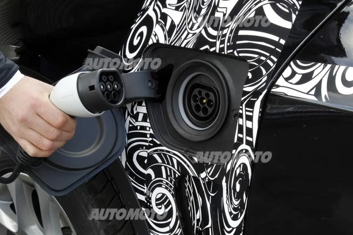 BMW Concept X5 eDrive (31)