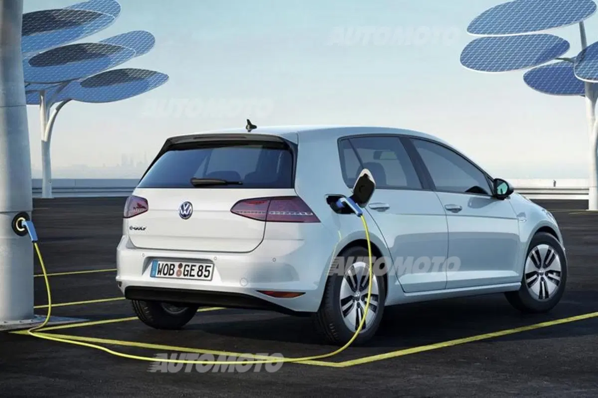 Neusser, Volkswagen: «La nostra sfida? Ibride ed elettriche a prezzi accessibili e per ogni esigenza» (6)