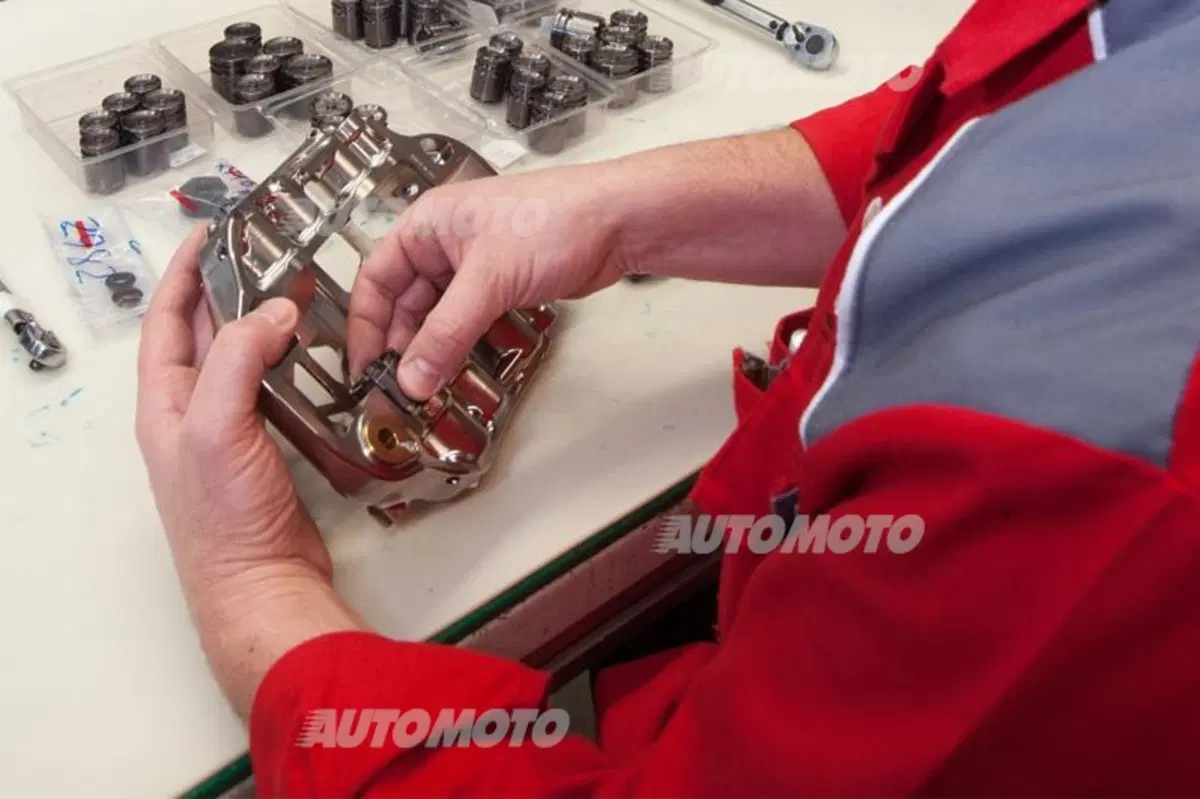 F1 2014, Brembo: debutta il brake by wire posteriore (10)