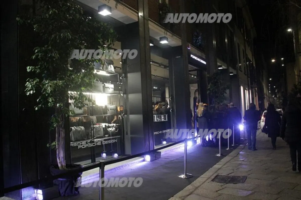 Porsche Design: inaugurato il flagship store di Milano (4)