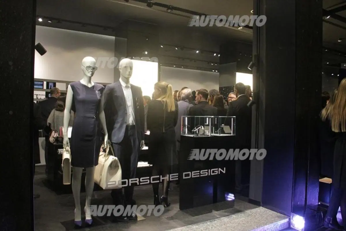 Porsche Design: inaugurato il flagship store di Milano (6)