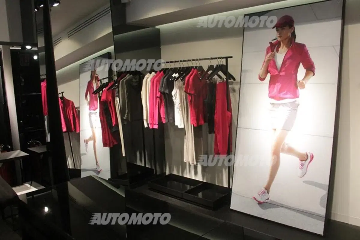 Porsche Design: inaugurato il flagship store di Milano (14)