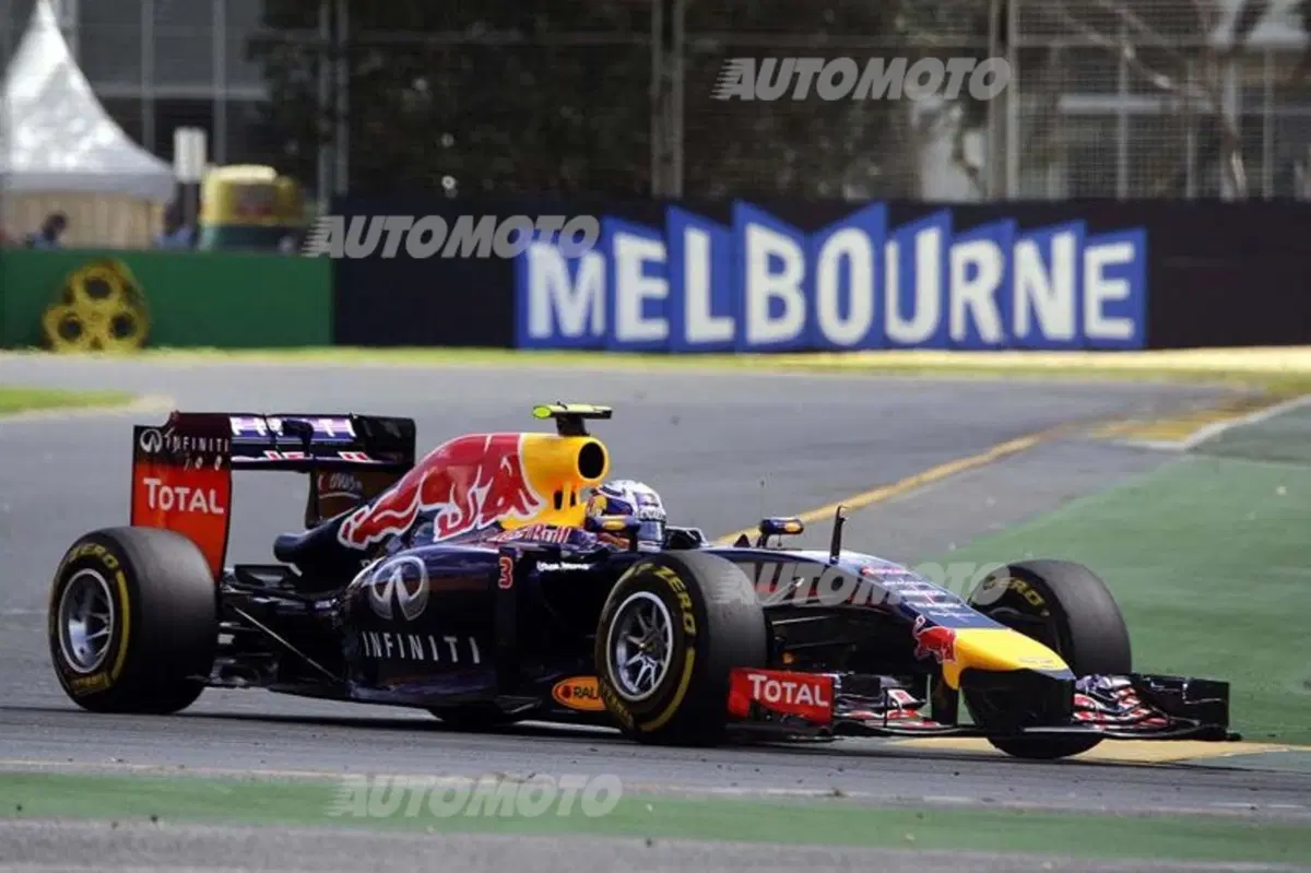 Formula 1 Australia 2014: Hamilton domina le qualifiche del GP di Melbourne (3)