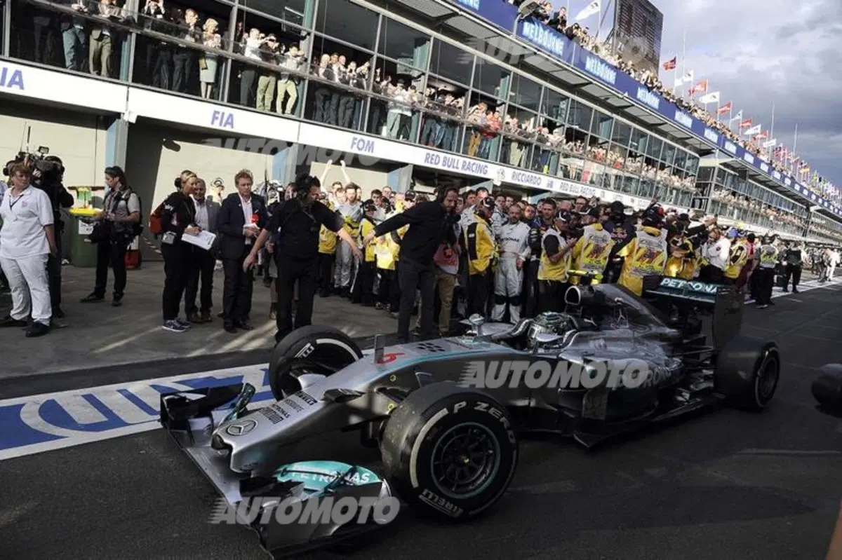 F1 2014: Rosberg vince un GP d'Australia amaro per Ricciardo (16)
