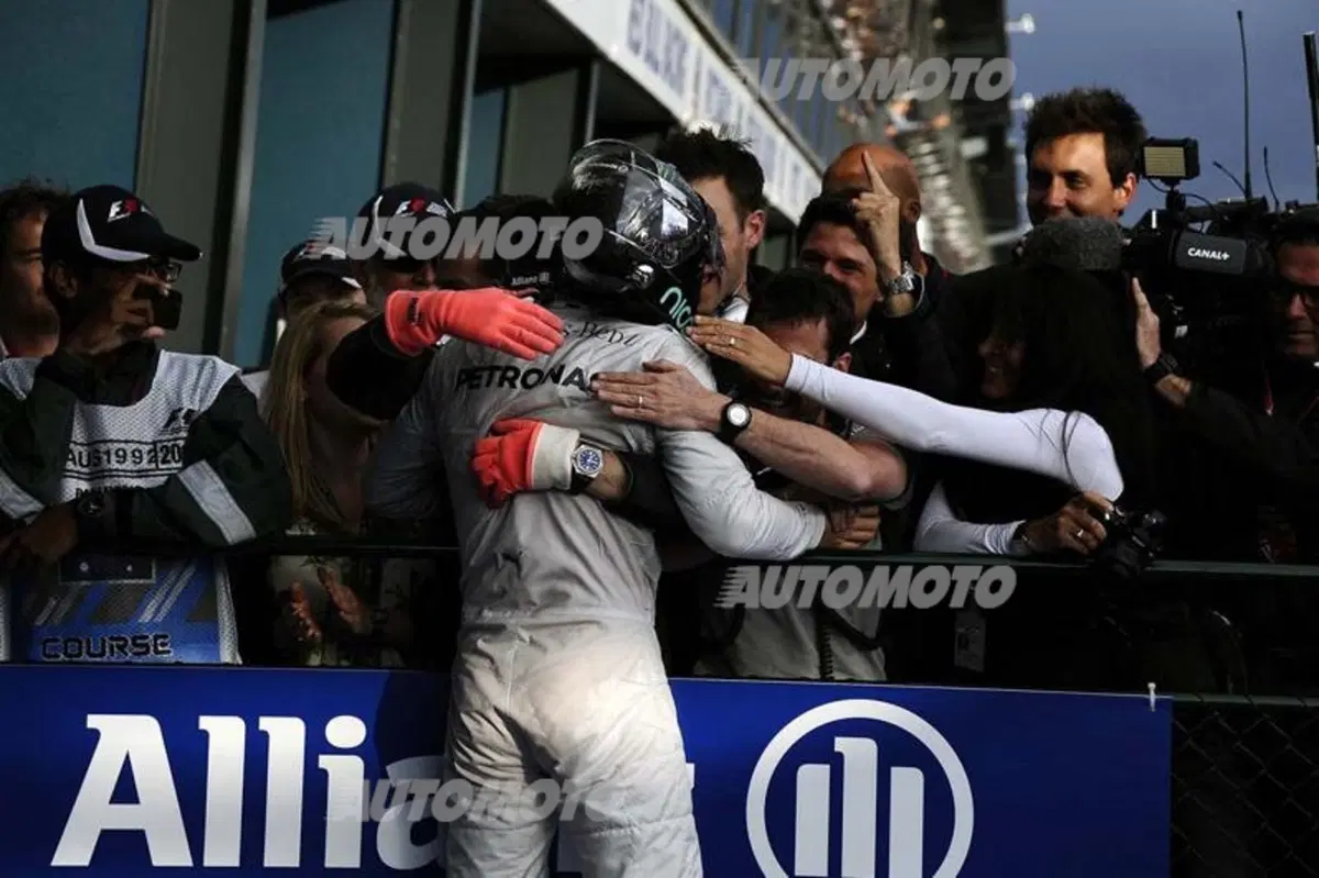 F1 2014: Rosberg vince un GP d'Australia amaro per Ricciardo (23)