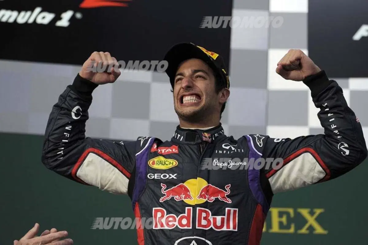 F1 2014: Rosberg vince un GP d'Australia amaro per Ricciardo (26)