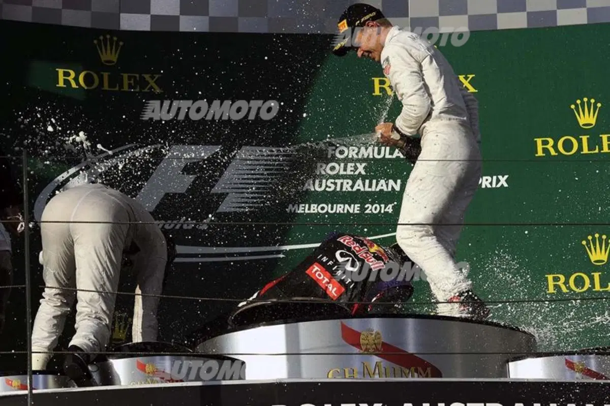 F1 2014: Rosberg vince un GP d'Australia amaro per Ricciardo (30)