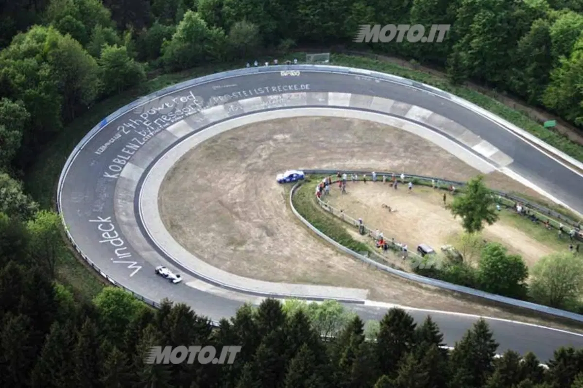 Il Nürburgring è salvo: Wild lo acquista per 100 milioni, Ecclestone a bocca asciutta (7)