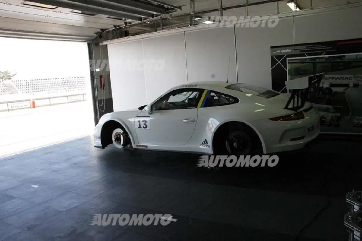 Porsche Carrera Cup Italia: primo roll-out al Paul Ricard (4)