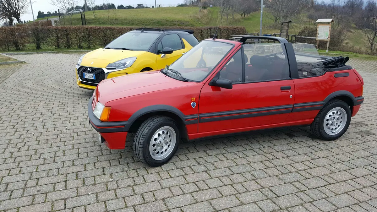 30 anni e non sentirli! 205 CTI sfida DS3 cabrio. Anche al lavaggio! (7)