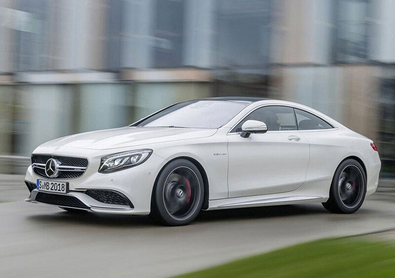 Mercedes-Benz S 63 AMG Coup&eacute;: 585 CV per l&#039;auto che piega come una moto