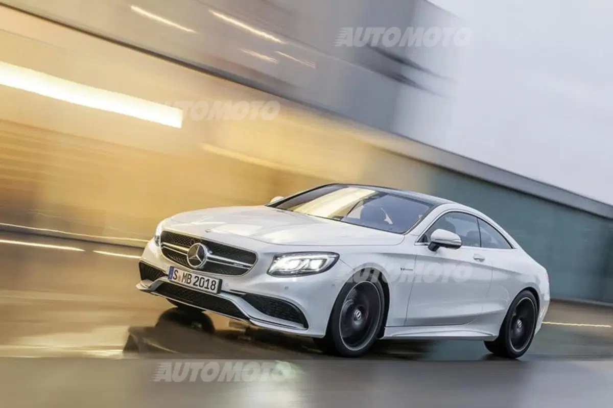 Mercedes-Benz S 63 AMG Coupé: 585 CV per l'auto che piega come una moto (3)