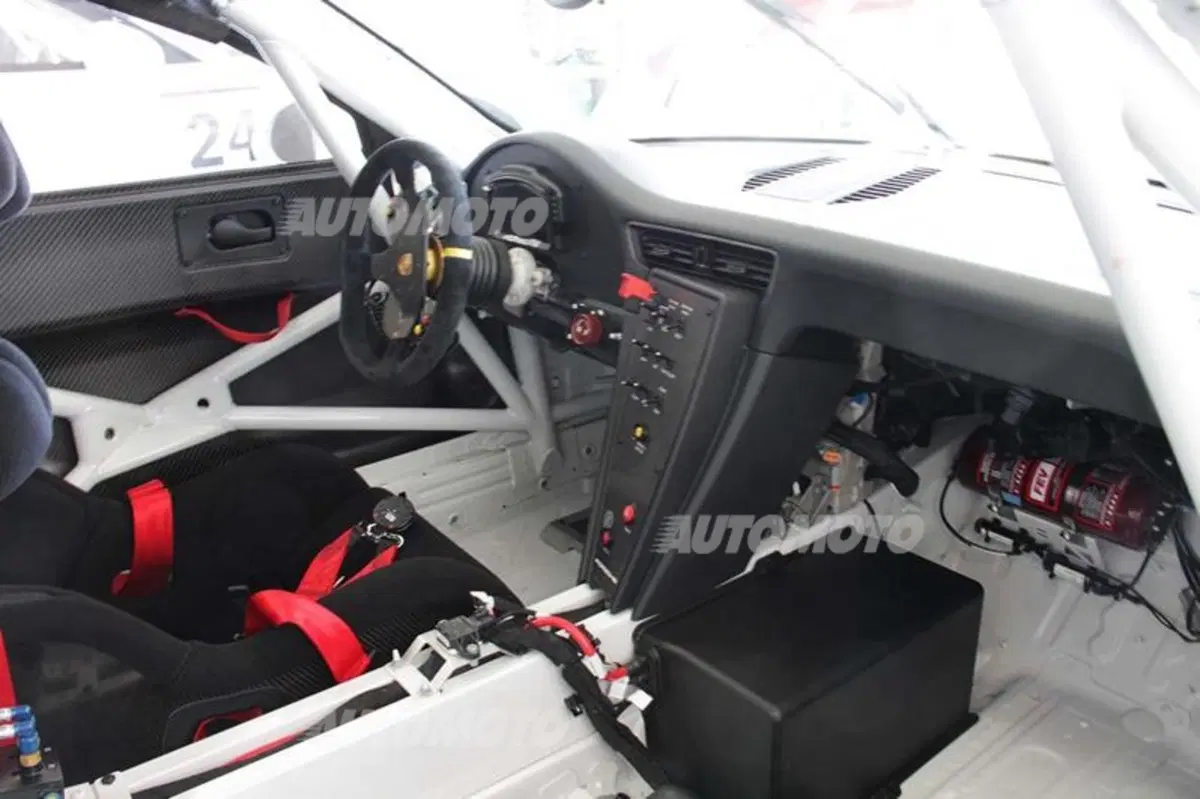 Porsche Carrera Cup Italia 2014: uno sguardo ravvicinato a vettura e Campionato (20)
