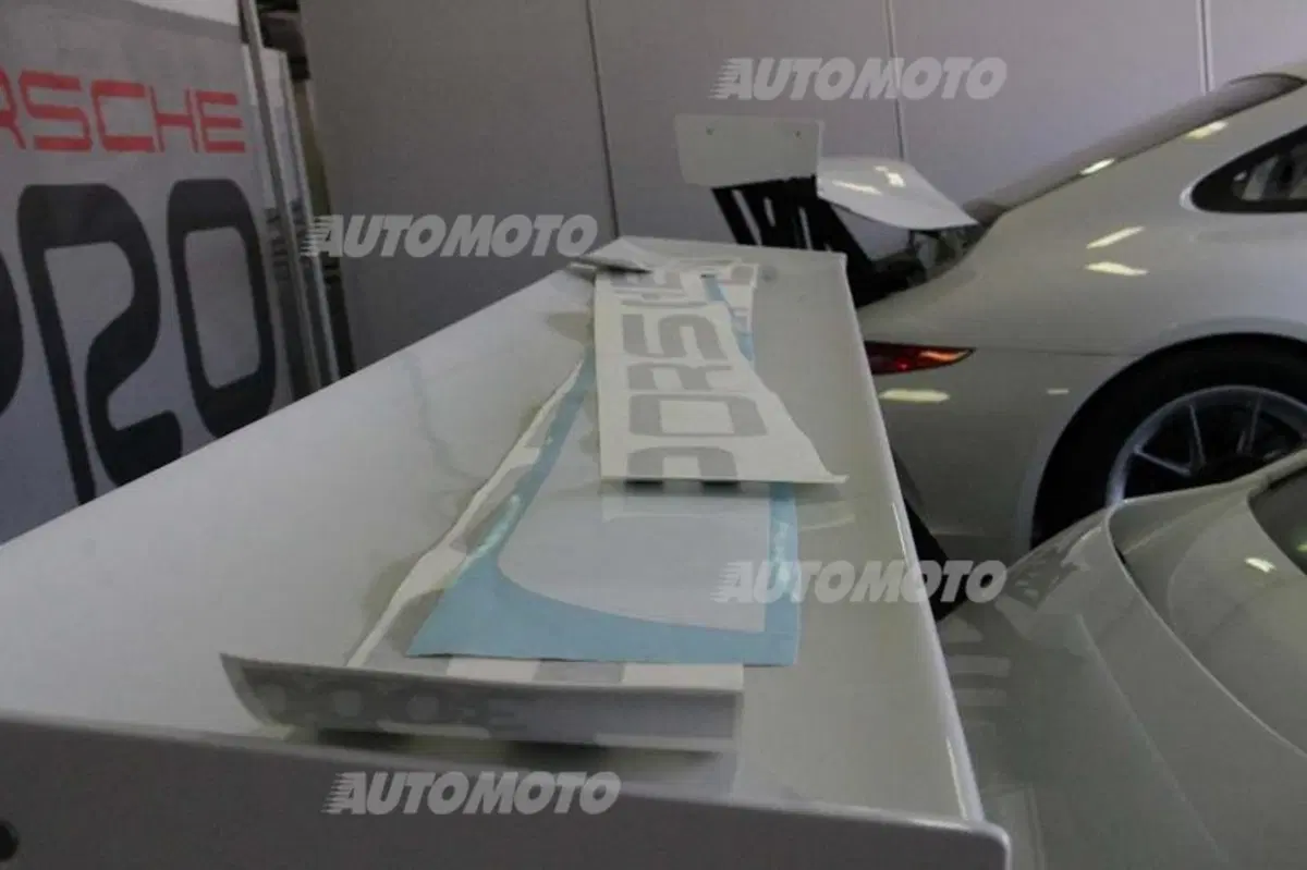 Porsche Carrera Cup Italia 2014: uno sguardo ravvicinato a vettura e Campionato (27)