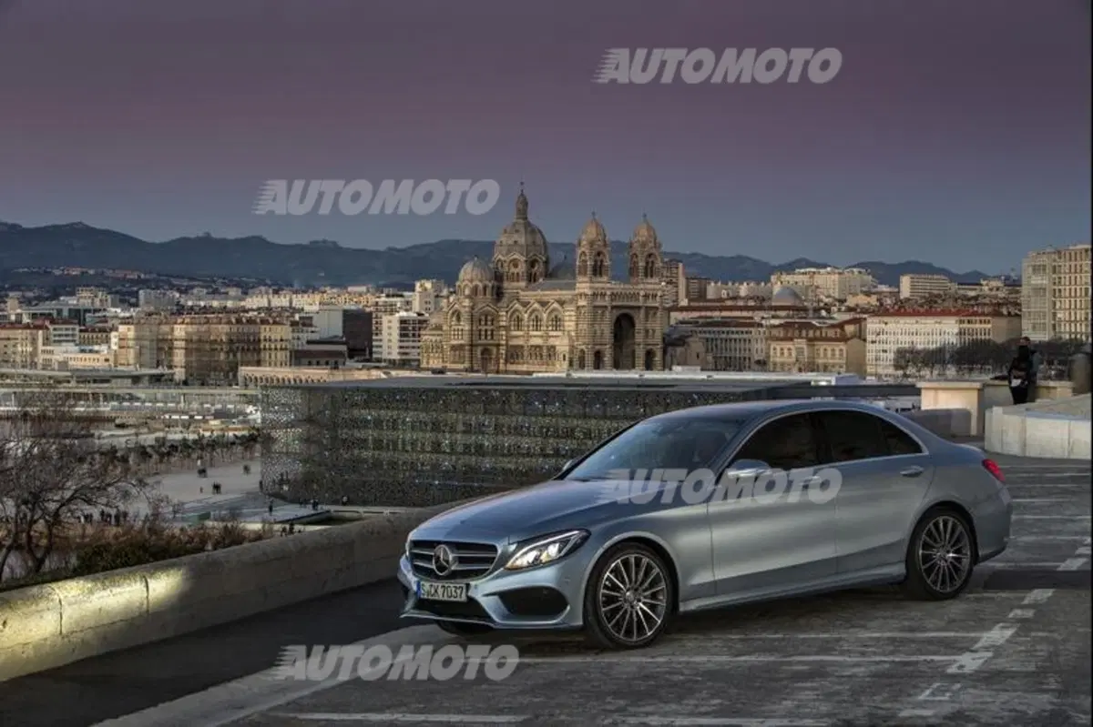 Nuova Mercedes Classe C (12)