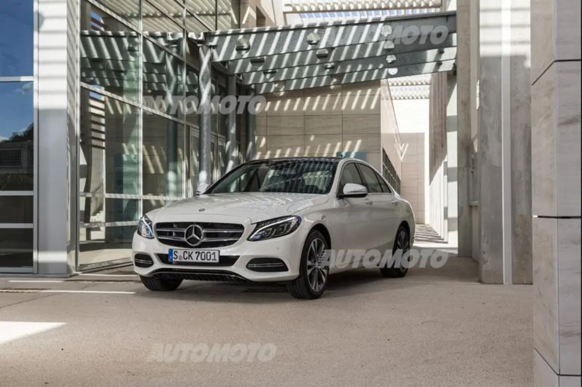 Nuova Mercedes Classe C (24)