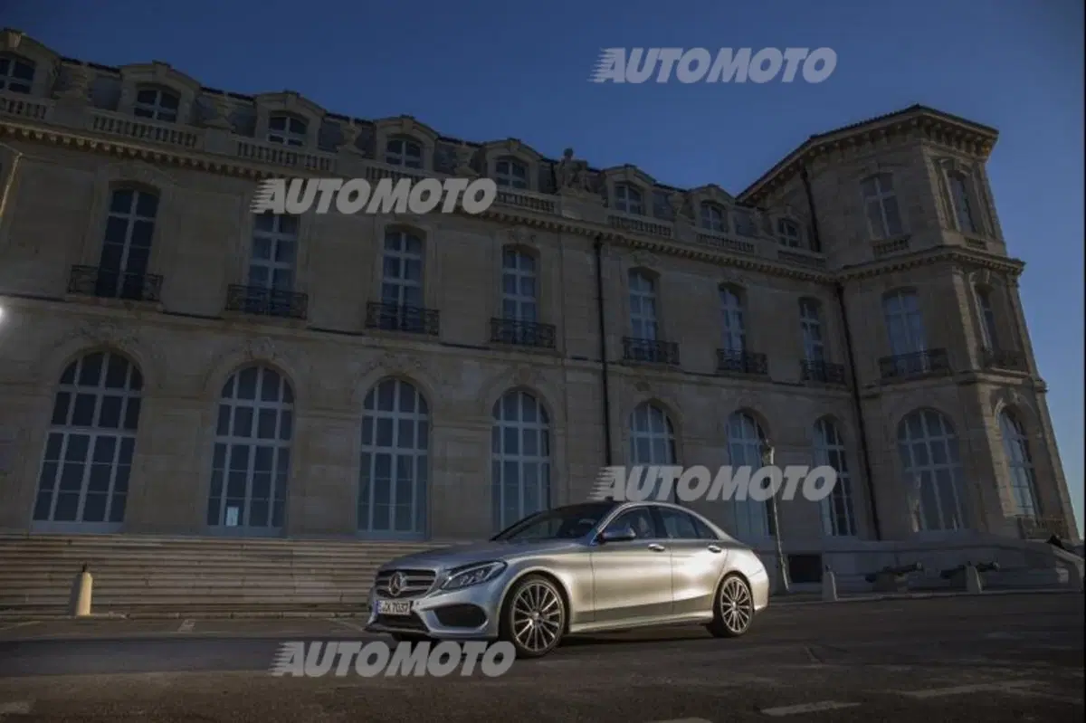 Nuova Mercedes Classe C (25)
