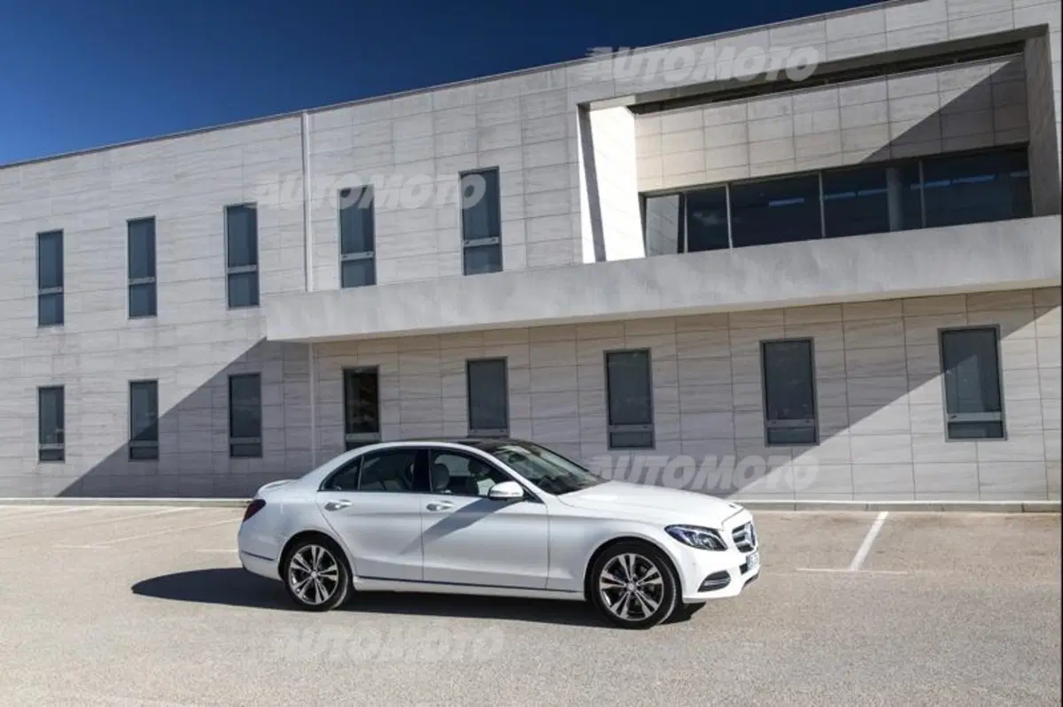 Nuova Mercedes Classe C (30)