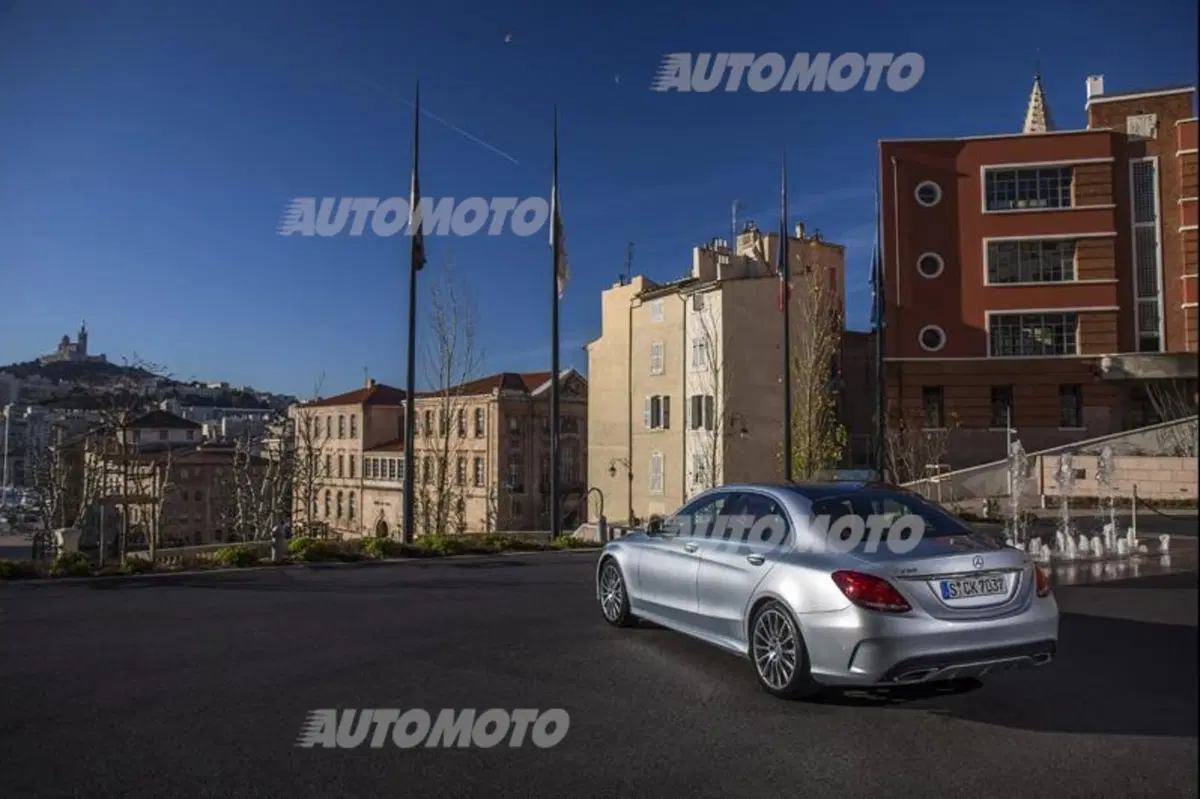 Nuova Mercedes Classe C (35)