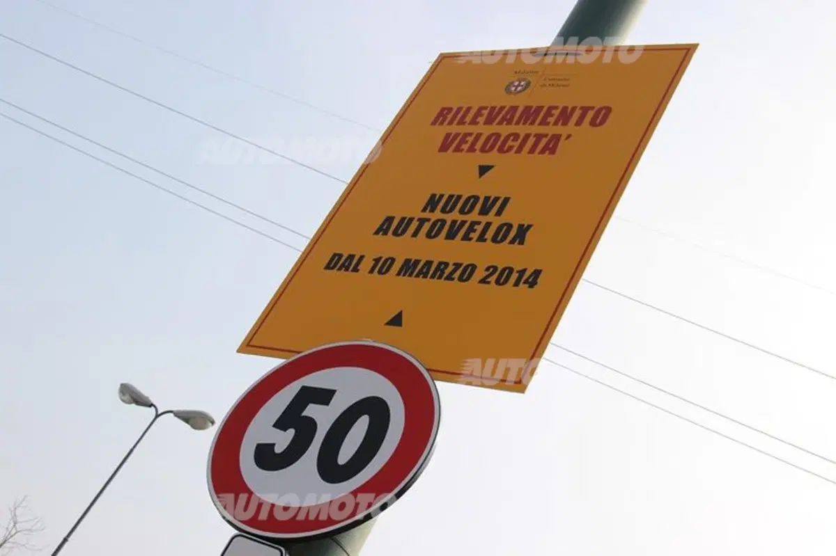 Nuovi Autovelox a Milano, multe a raffica in pochi secondi: il video (5)