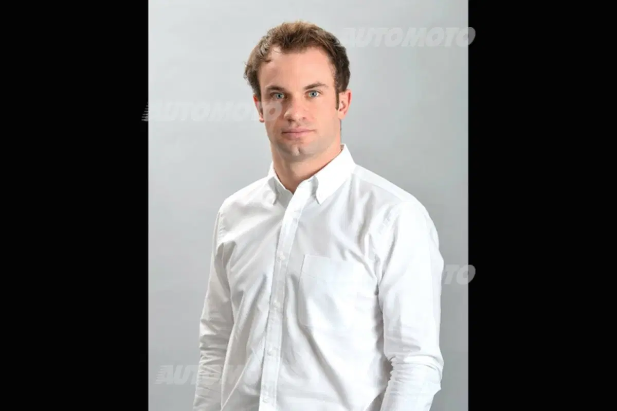 Toyota TS040 Hybrid: 1.000 CV e 4WD per la 24 Ore di Le Mans (27)