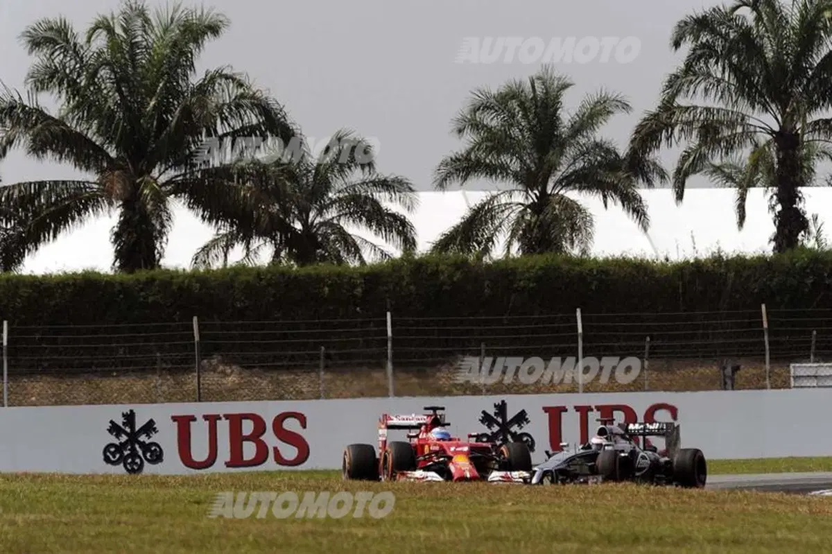 Formula 1 Malesia 2014: Rosberg domina le libere del venerdì (5)