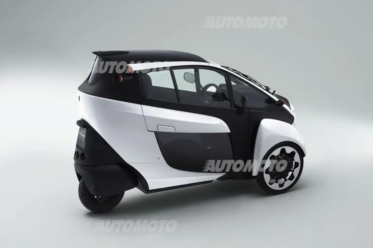 Toyota i-Road: inizia il collaudo del tre ruote elettrico. Guardate come piega! (4)