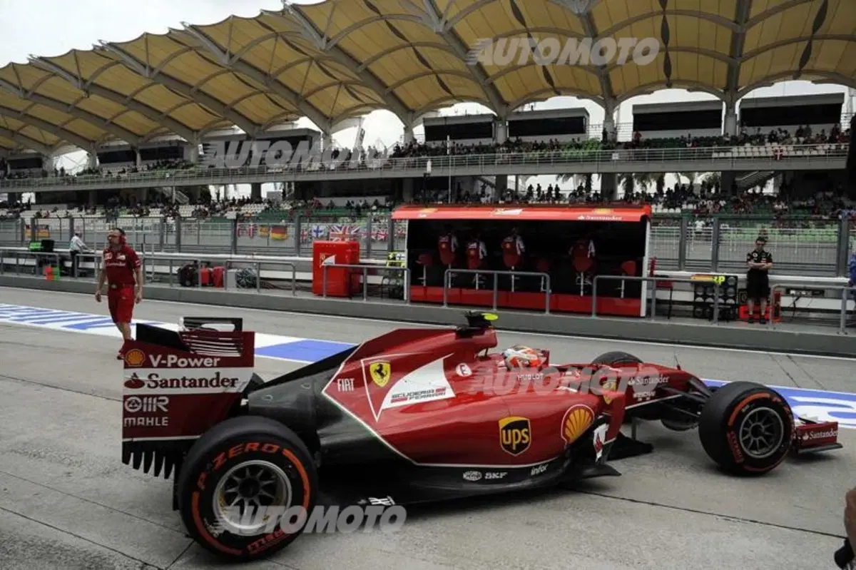 Formula 1 Malesia 2014: Hamilton domina le qualifiche del GP di Sepang (5)