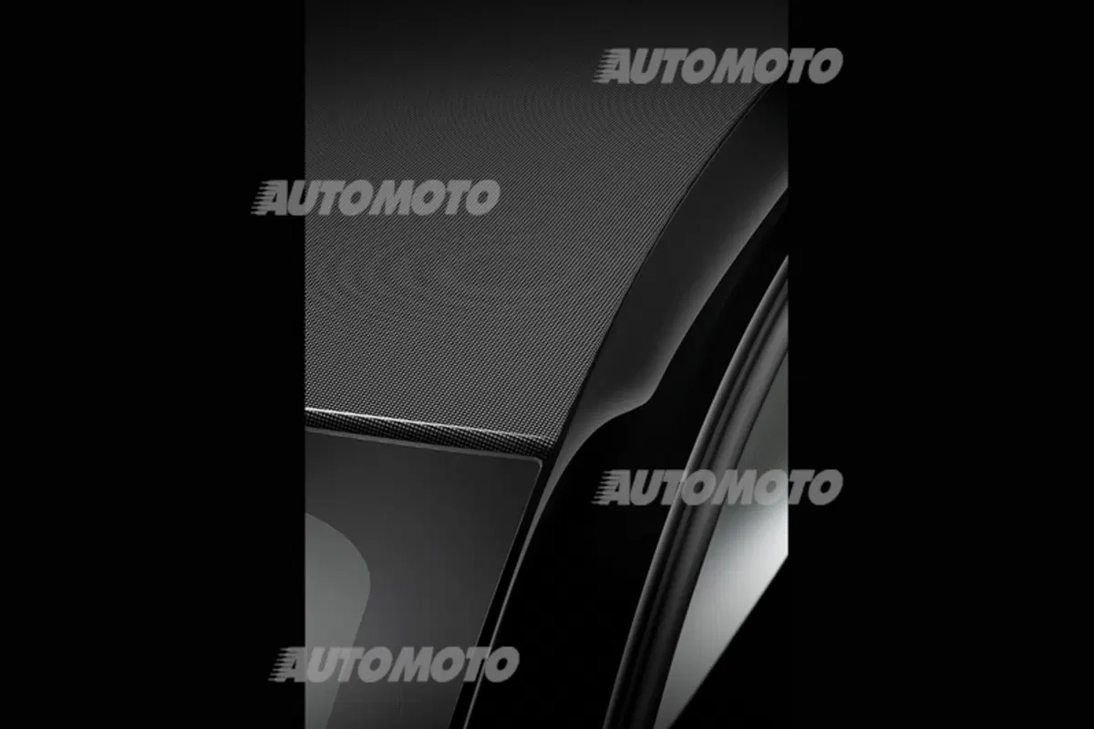Renault Clio Costume National: l'alta moda entra in auto (28)