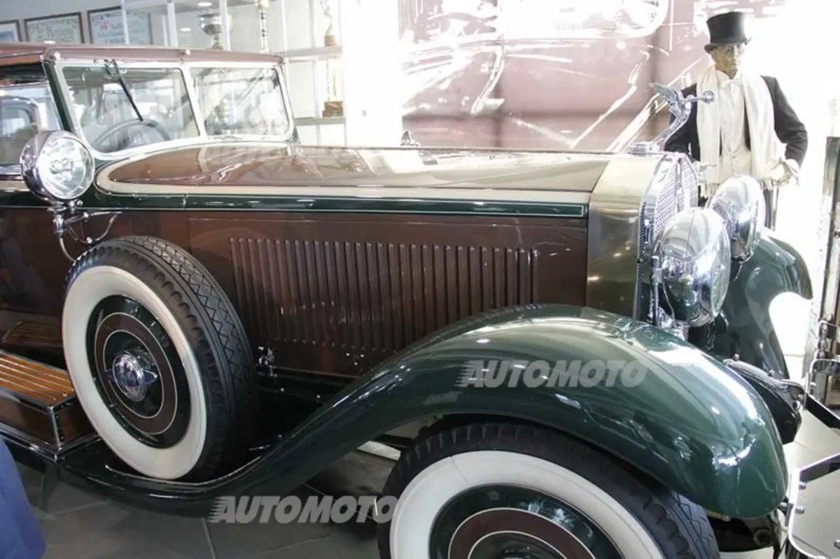 Museo Nicolis: la storia dell'auto e della moto in un'esposizione privata (19)