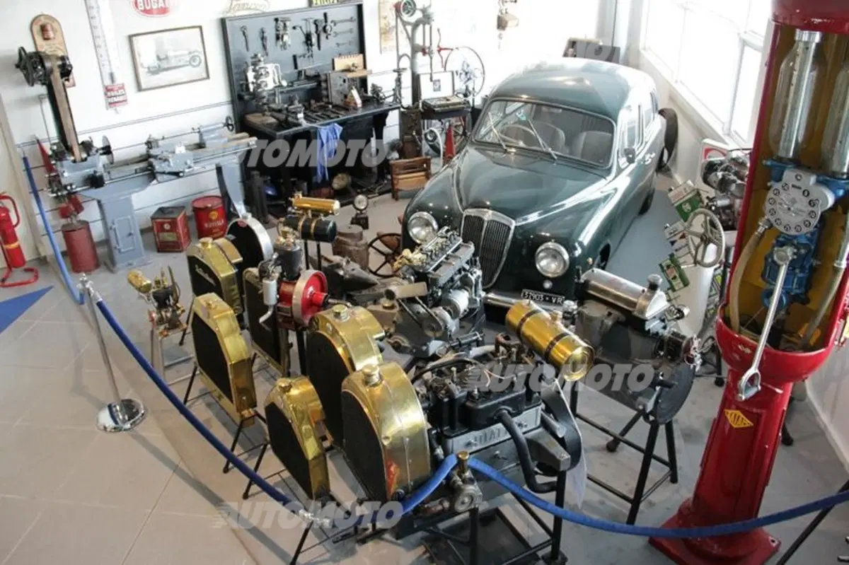 Museo Nicolis: la storia dell'auto e della moto in un'esposizione privata (36)
