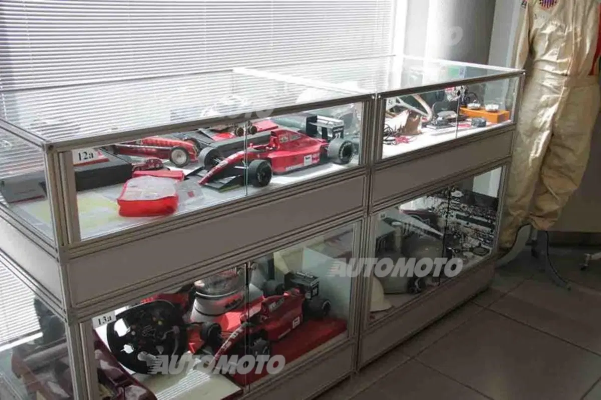 Museo Nicolis: la storia dell'auto e della moto in un'esposizione privata (64)
