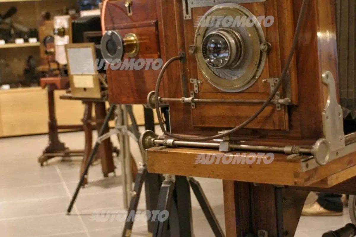 Museo Nicolis: la storia dell'auto e della moto in un'esposizione privata (67)