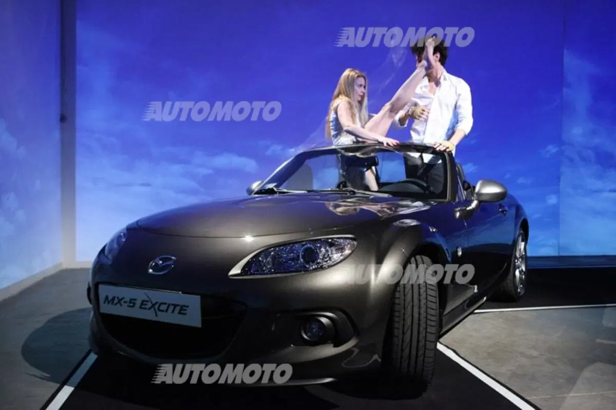 Mazda MX-5 Excite: nuova edizione speciale nell'anno del 25° Anniversario (11)