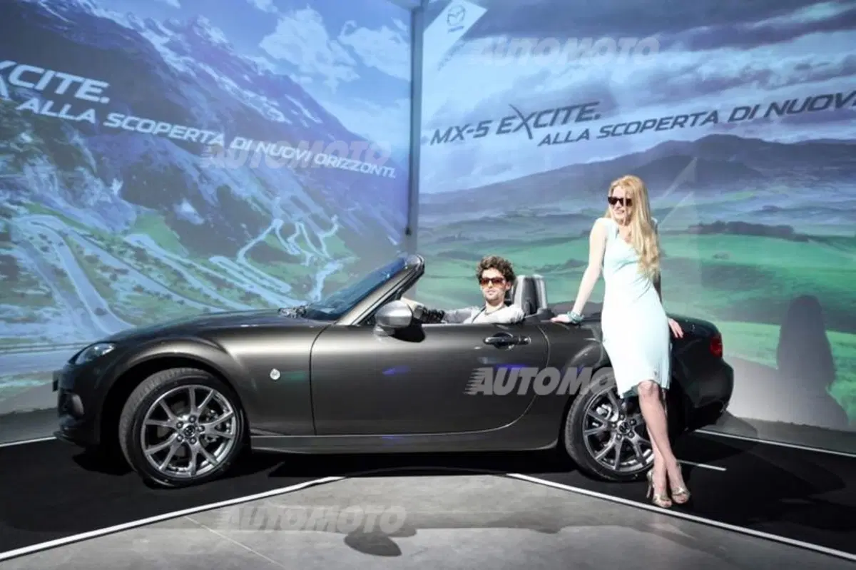 Mazda MX-5 Excite: nuova edizione speciale nell'anno del 25° Anniversario (13)