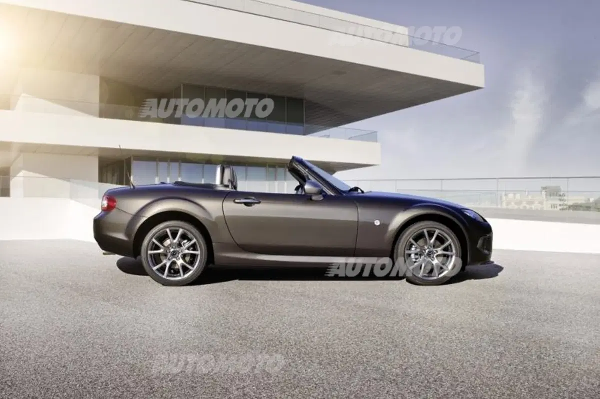 Mazda MX-5 Excite: nuova edizione speciale nell'anno del 25° Anniversario (29)