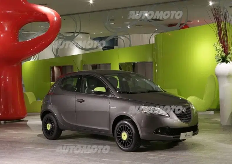 Lancia Ypsilon Elefantino 2014: largo alla personalizzazione e al colore