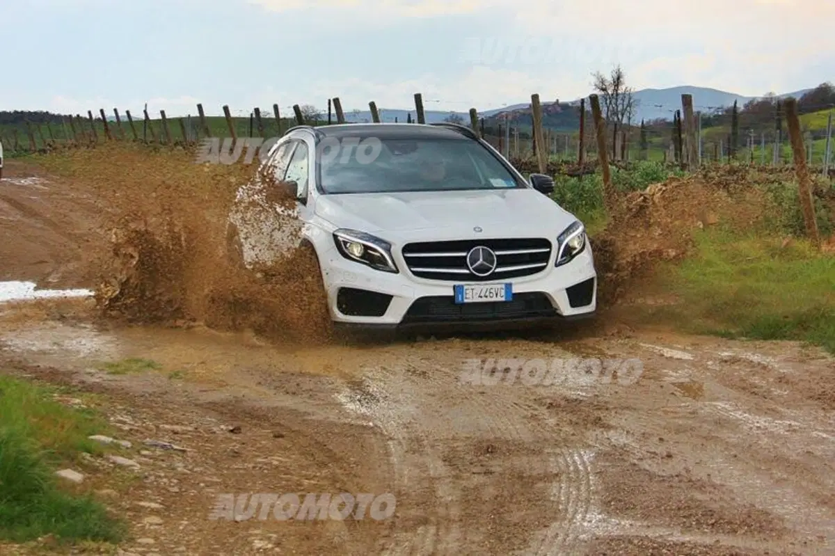Mercedes-Benz GLA (9)